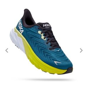 Mens Hokas - Arahi 6 size 12